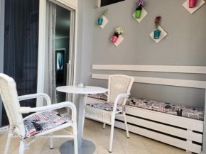Fancy Summer Sea View Apartment